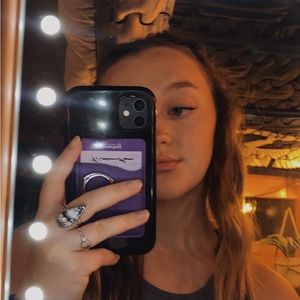 Meet your Posher, Madison